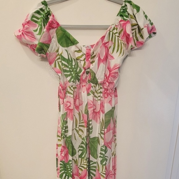 Hawaiian Luau Maxi Rahee Dress - Picture 5 of 8
